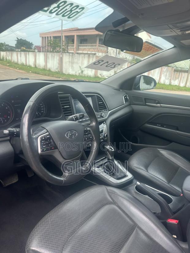 Hyundai Elantra Limited 2018 Gray