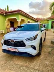 Toyota Highlander XLE AWD 2023 White for sale