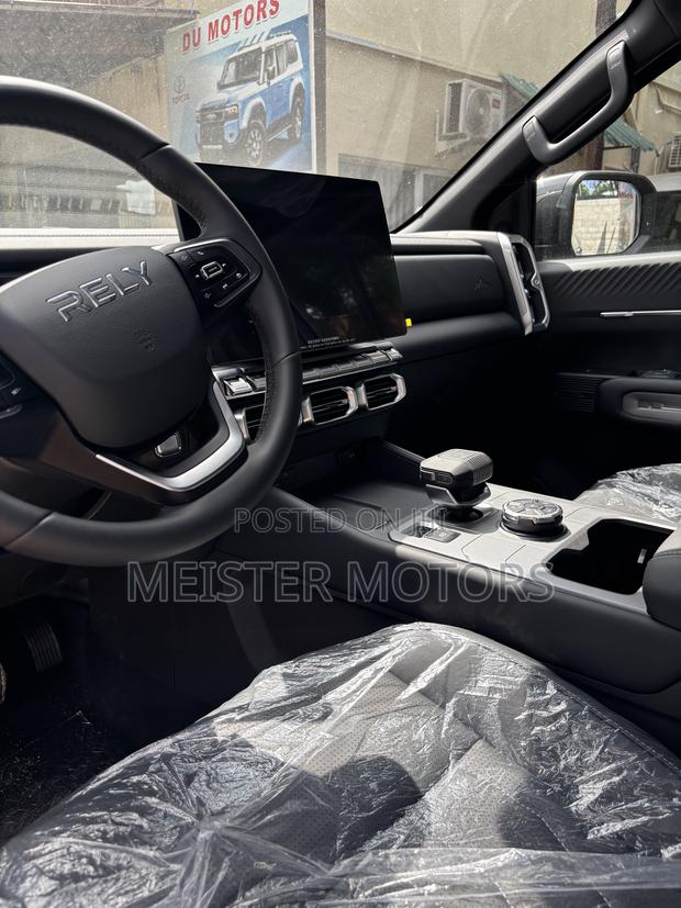 New Chery Tiggo 9 Pro 2026 Gray