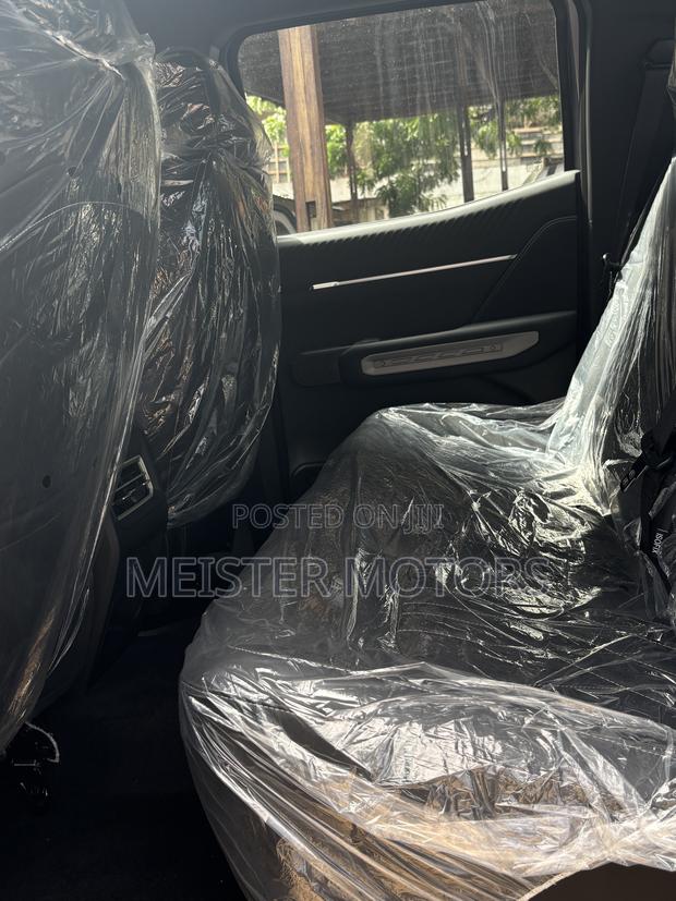 New Chery Tiggo 9 Pro 2026 Gray