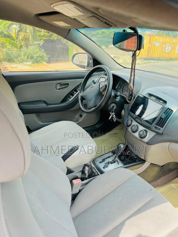 Hyundai Elantra 2010 Black