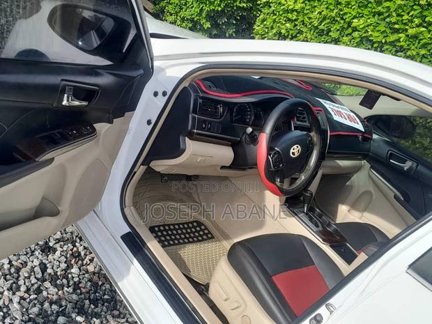 Toyota Camry L 4dr Sedan (2.5L 4cyl 6A) 2012 White