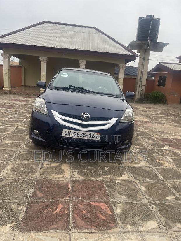 Toyota Yaris 1.5 Automatic 2009 Blue