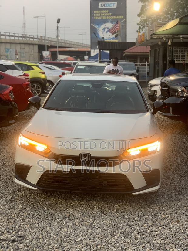 Honda Civic 2024 White