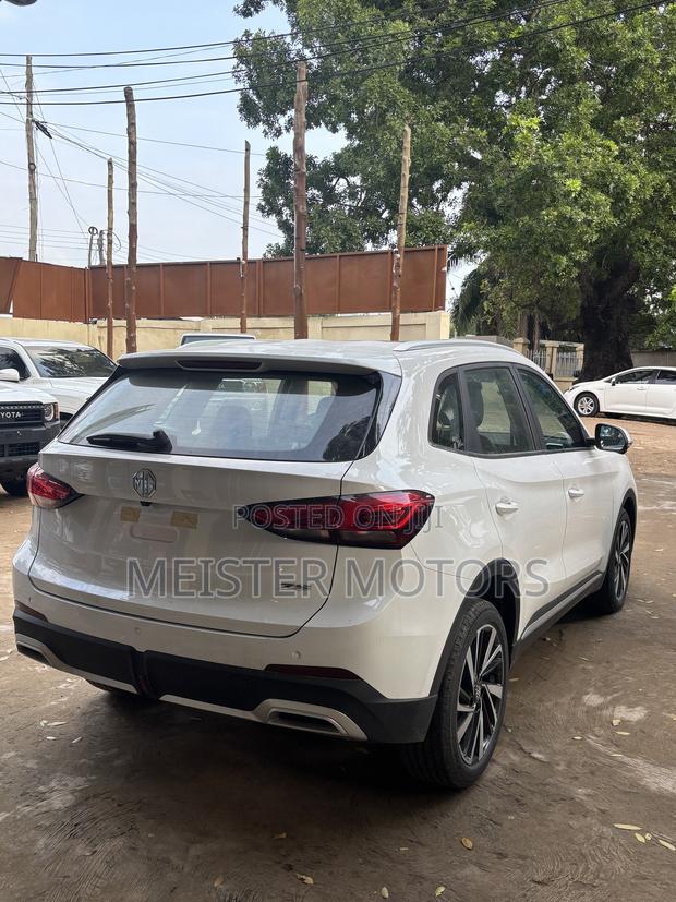 New MG ZS 2025 White