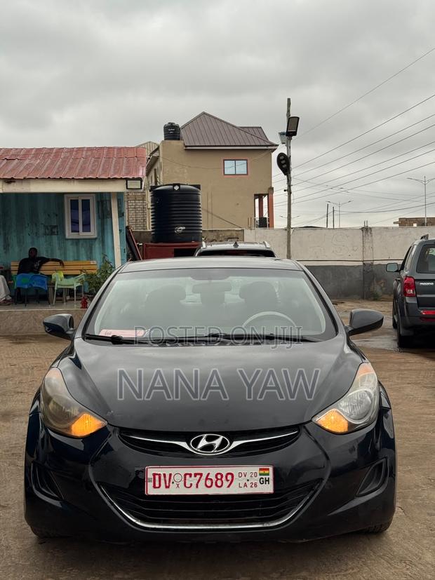 Hyundai Elantra GLS Sedan FWD (1.8L 4cyl 6A) 2013 Black