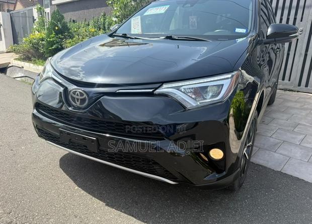 Toyota RAV4 2018 Black