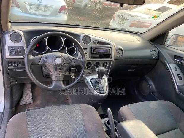 Toyota Matrix 2010 Silver