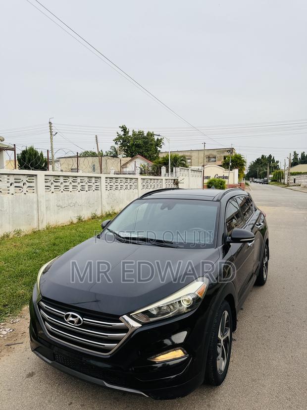 Hyundai Tucson Limited AWD 2016 Black