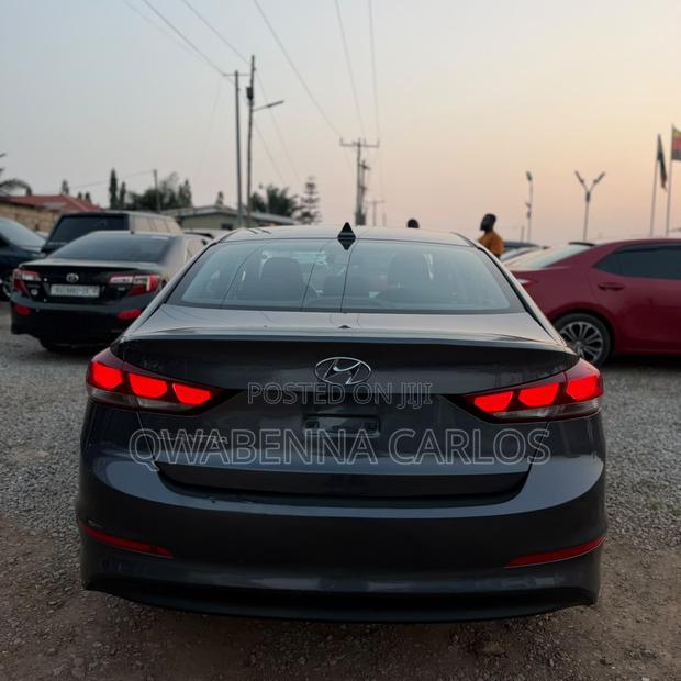 Hyundai Elantra Sport 2018 Black