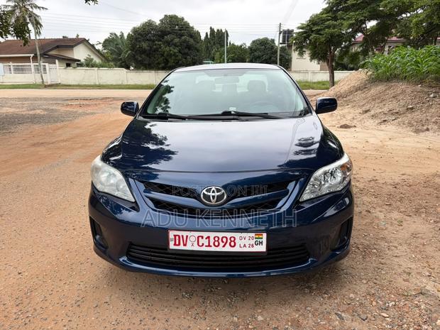 Toyota Corolla LE 4dr Sedan (1.8L 4cyl 4A) 2012 Blue