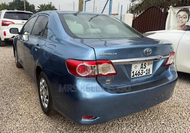 Toyota Corolla 2012 Blue