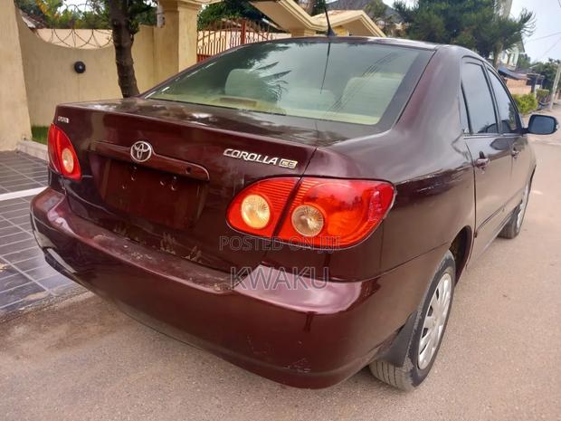 Toyota Corolla 2006 Brown