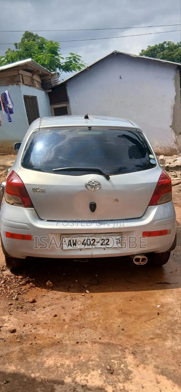 Toyota Vitz 1.3 FWD 3dr 2010