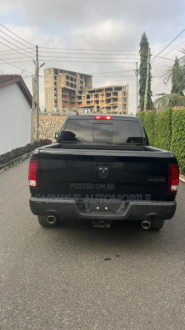 Dodge RAM 1500 5.7 Petrol AWD 2022 Black