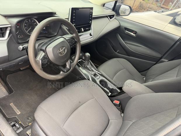 Toyota Corolla SE 2021 Matt Black