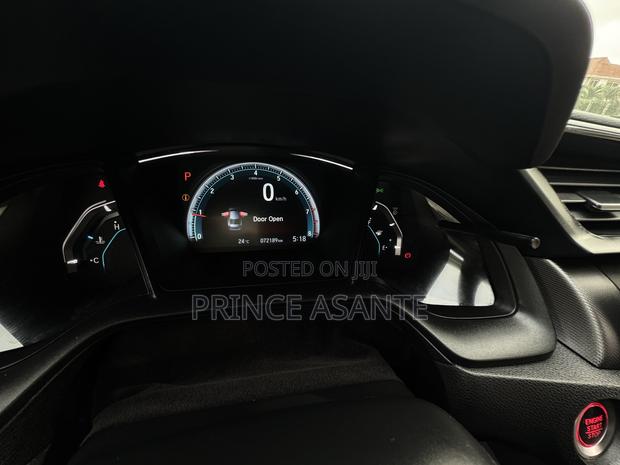 Honda Civic 2018 Gray