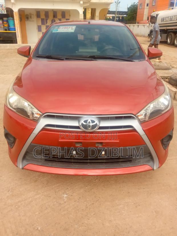 Toyota Yaris L Hatchback 5dr 2016 Red