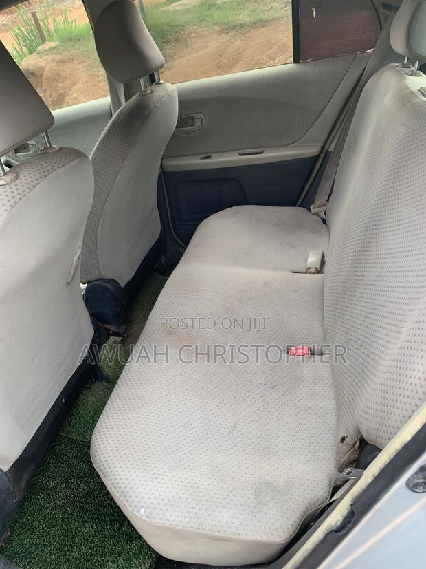 Toyota Vitz 1.0 FWD 3dr 2012 Silver