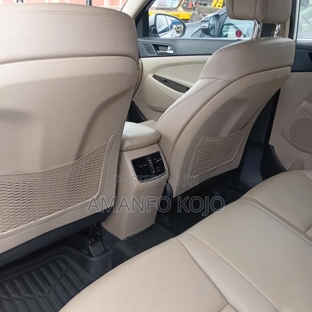 Hyundai Tucson 2017 White