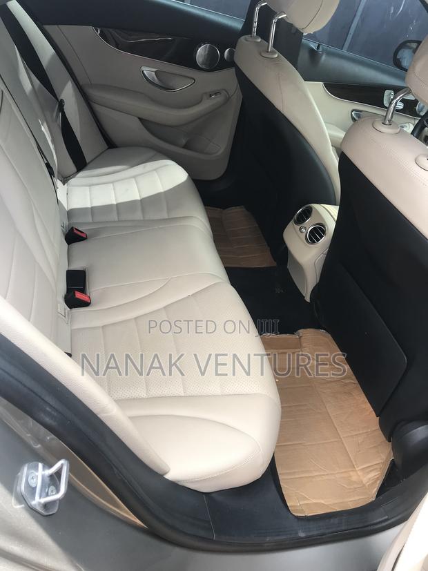 Mercedes-Benz C300 2021 Gray
