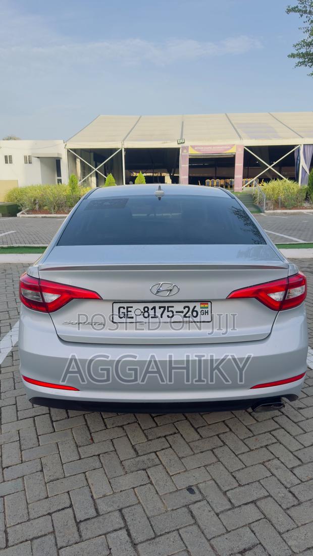 Hyundai Sonata Sport 2.0T 4dr Sedan (2.0L 4cyl Turbo 6A) 2015 Silver