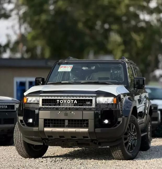 Toyota Land Cruiser Prado 2.8 2025 Black