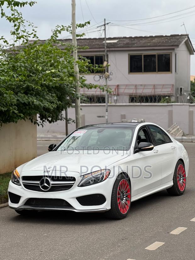 Mercedes-Benz C300 Sport 4Matic Sedan AWD (2.0L 4cyll 7A) 2016 White