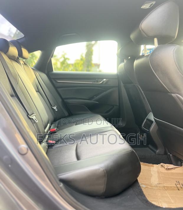 Honda Accord Sport (1.5L 4cyl Turbo CVT) 2019 Gray