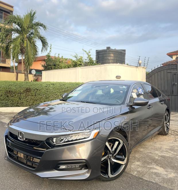 Honda Accord Sport (1.5L 4cyl Turbo CVT) 2019 Gray