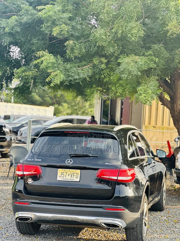 Mercedes-Benz GLC-Class 2017 Black
