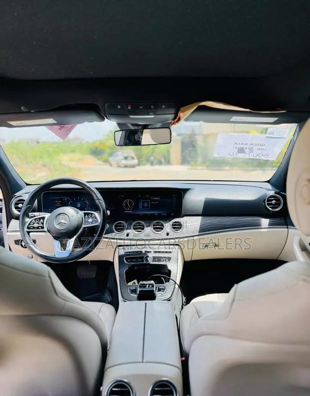Mercedes-Benz E300 2019 Silver