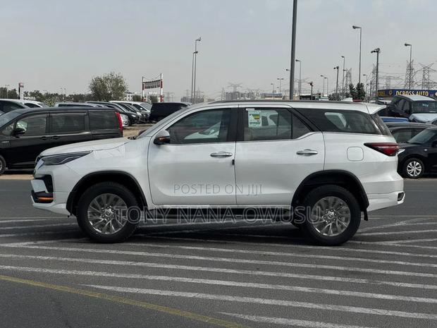 New Toyota Fortuner 2025 White