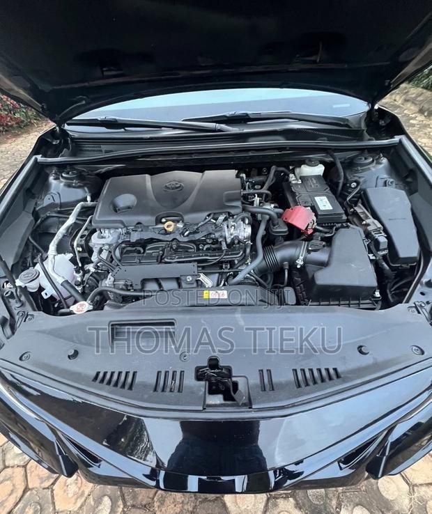 Toyota Camry SE 2021 Black
