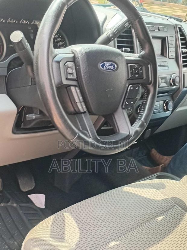 Ford F-150 2018 Black