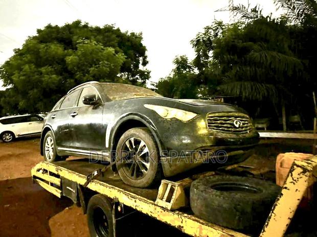 Infiniti FX35 Base 4x2 (3.5L 6cyl 7A) 2009 Black