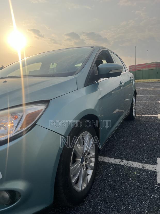 Ford Focus 2012 Silver