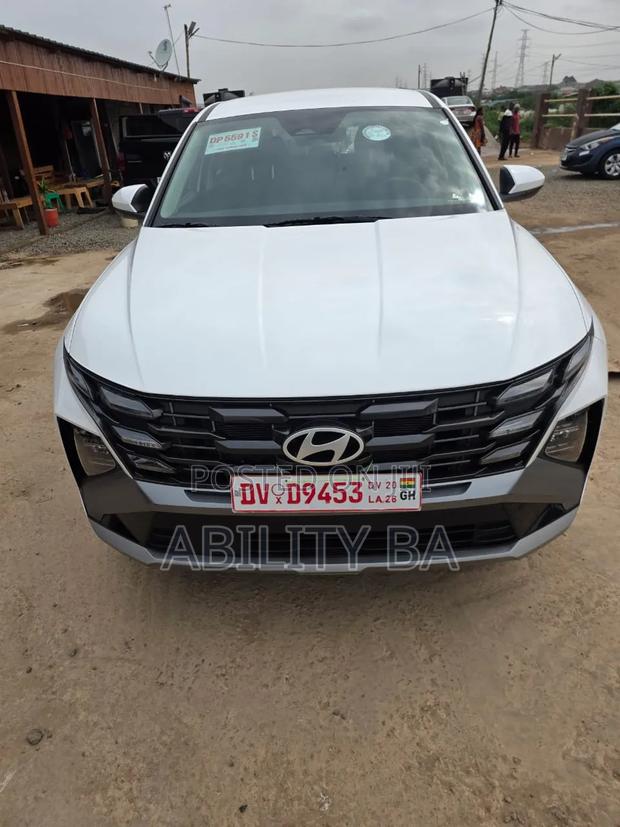 Hyundai Tucson 2025 White