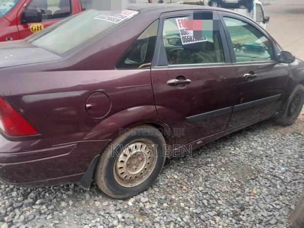 Ford Focus 2005 Brown