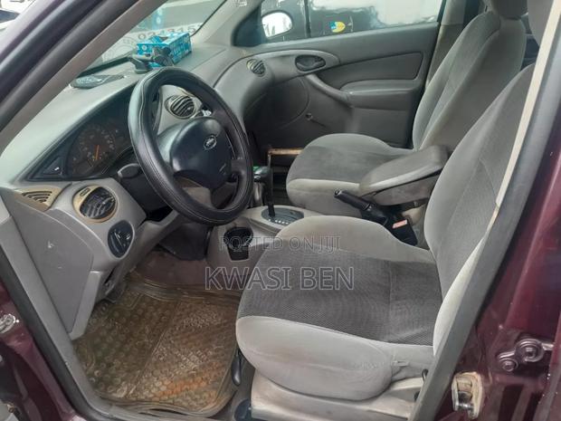 Ford Focus 2005 Brown