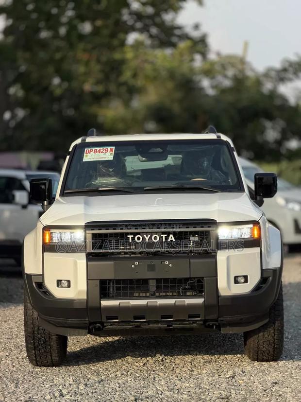 Toyota Land Cruiser Prado 2.8 2025 White