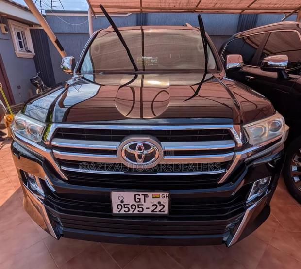 Toyota Land Cruiser 2019 Black