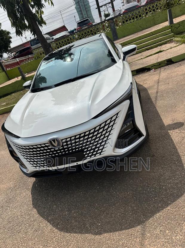 Changan UNI-T 1.5 FWD 2023 White