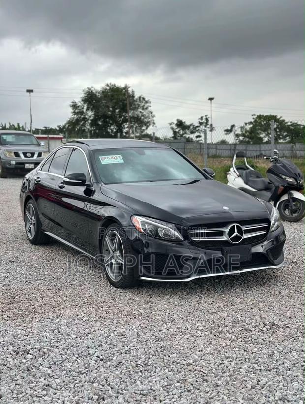 Mercedes-Benz C400 2016 Black