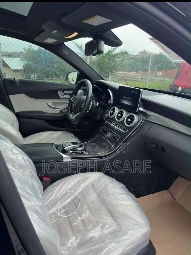 Mercedes-Benz C400 2016 Black