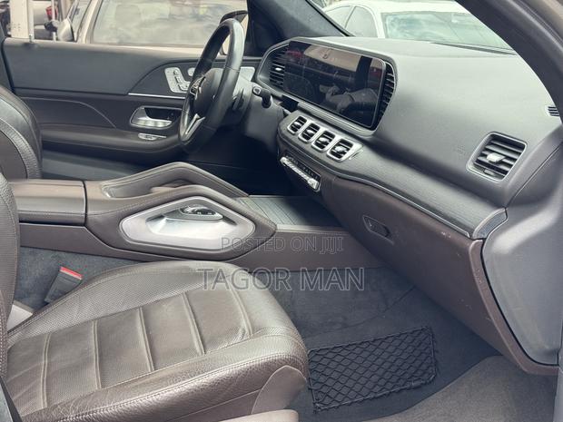 Mercedes-Benz GLE-Class 2020 Brown