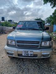 Isuzu Trooper 2002 Green for sale