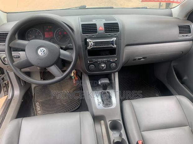 Volkswagen Golf 1.6 FSi Comfortline 2008 Silver