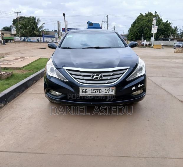 Hyundai Sonata GLS Sedan FWD (2.4L 4cyl 6A) 2013 Blue