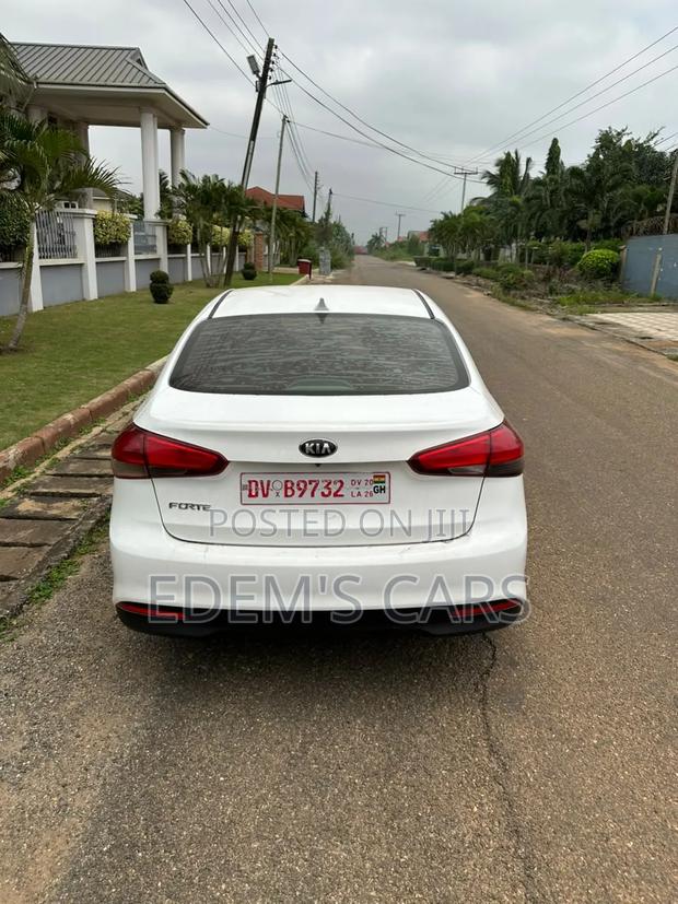 Kia Forte 2017 White